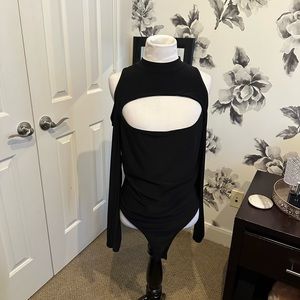 Iongsleeve cut out bodysuit